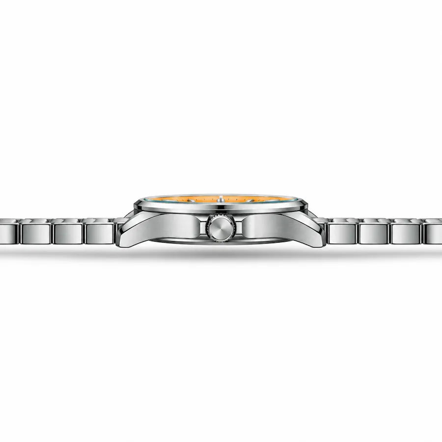 Profil latéral de la montre femme argentée Minoran 9090 à cadran orange