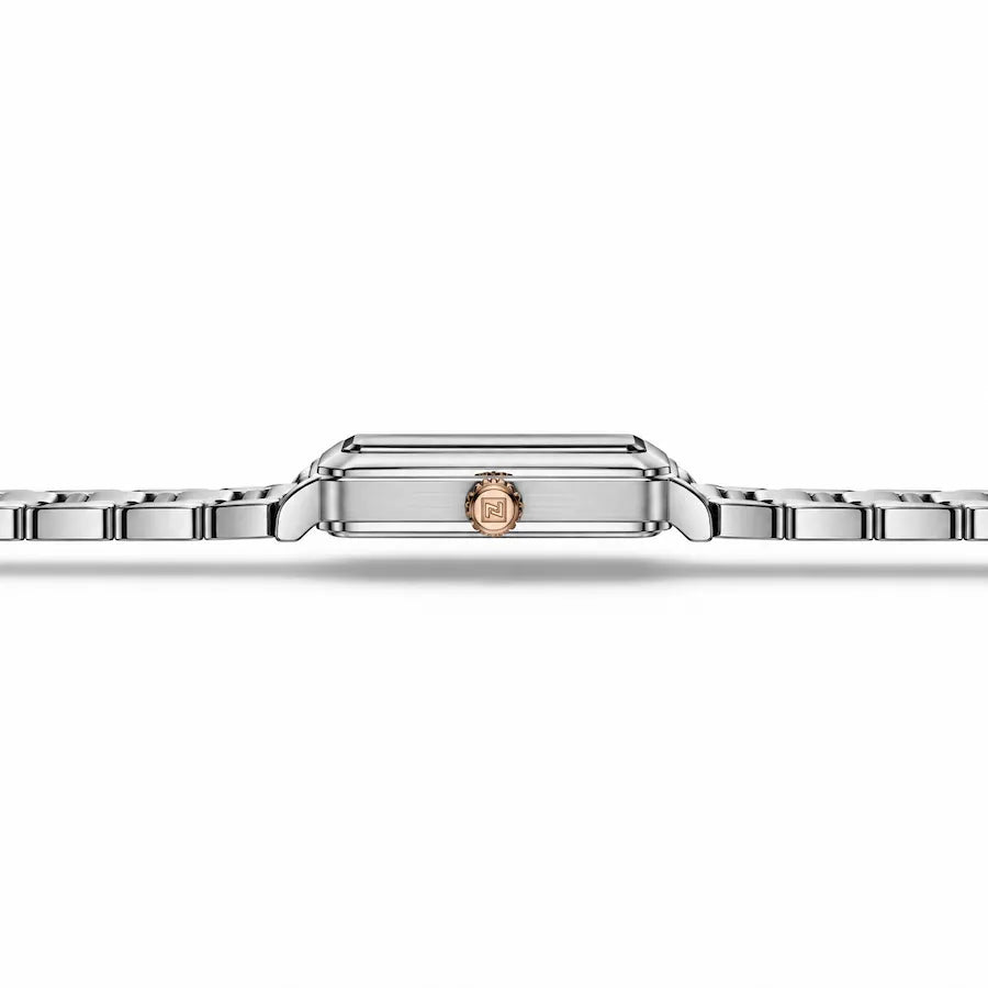 Vue latérale à 90 degrés de la montre Minoran NF5065 avec boîtier rectangulaire et bracelet argenté