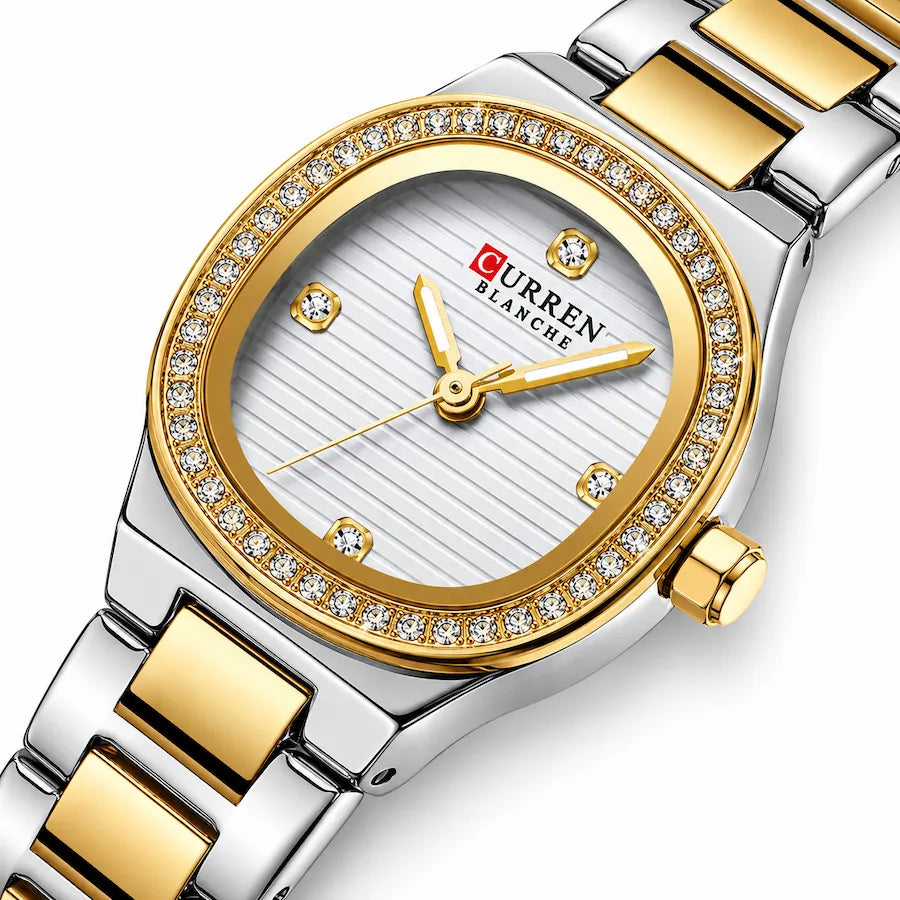 Gros plan du cadran rond de la montre femme bicolore Minoran 9101