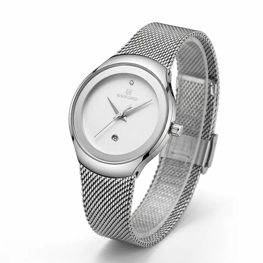 Montre femme Minoran NF5004 argentée à cadran blanc et maille milanaise, vue de trois quarts