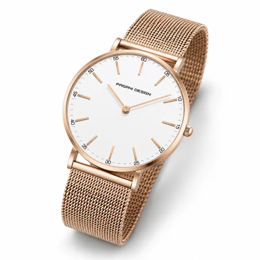 Vue en diagonale de la montre Minoran PD-1802L dorée à cadran blanc