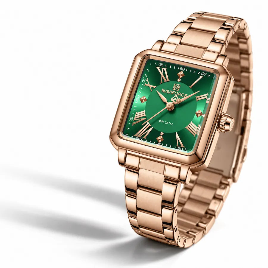 Montre femme rectangulaire couleur or rose Minoran NF5065 photographiée sur fond blanc