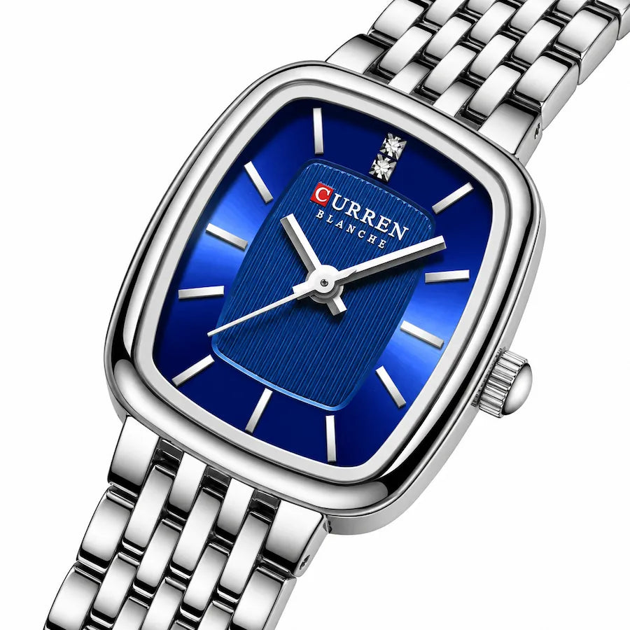 Montre rectangulaire femme Minoran 9093, bracelet argenté et cadran bleu en vue trois-quarts